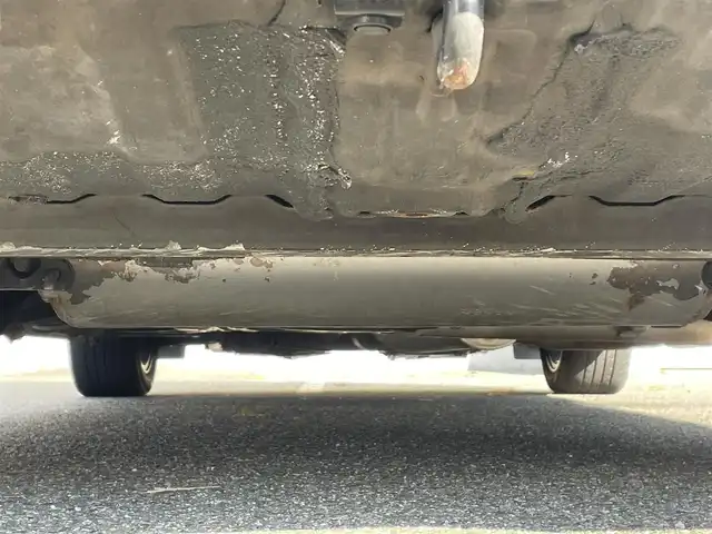 ホンダ オデッセイ アブソルートXホンダセンシングアドバンP 佐賀県 2016(平28)年 14.3万km クリスタルブラックパール （株)IDOMが運営する【じしゃロン佐賀店】の自社ローン専用車両になります。/こちらは現金またはオートローンご利用時の価格です。自社ローンご希望の方は別途その旨お申付け下さい/禁煙車　/８人乗り　/ブラック　/全周囲カメラ　/純正ナビ フルセグ ＢＴオーディオ　/ＥＴＣ　/両側電動スライドドア