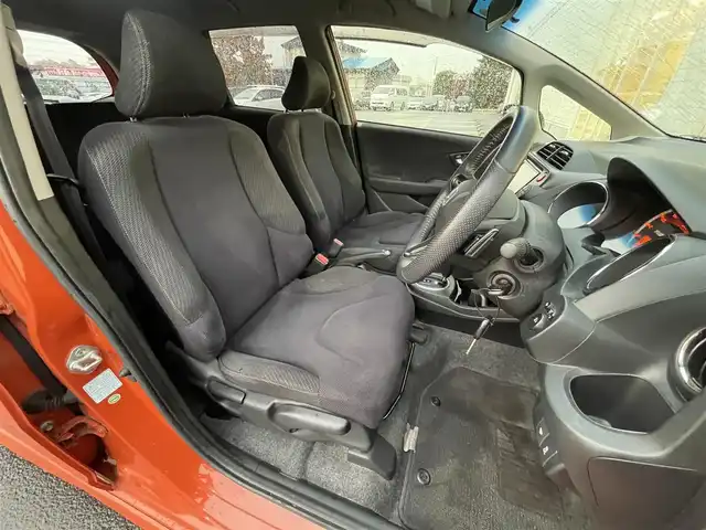 ホンダ フィット RS 10thアニバーサリー 道央・札幌 2012(平24)年 6.4万km サンセットオレンジⅡ ・パドルシフト/・寒冷地仕様/・フォグランプ/・ビルトインETC/・電動格納ミラー/・無限ミラーカバー/・無限ドアバイザー/・バニティーミラー/・フルフラットシート/・スペアキー/・ウィンカーミラー/・HIDヘッドライト/・積込夏タイヤ/・積込ワイパー