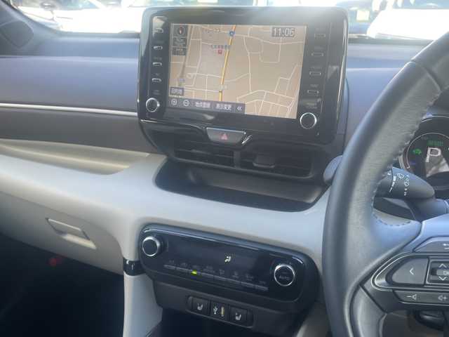 トヨタ ヤリス ハイブリッド Z 長野県 2020(令2)年 1万km アバンギャルドブロンズメタリック ・純正8インチディスプレイオーディオ/AM FM フルセグTV Bluetooth/・全方位カメラ/・ビルトインETC/・プリクラッシュセーフティ/・レーダークルーズコントロール/・レーンキープアシスト/・オートマチックハイビーム/・ブラインドスポットモニター/・コーナーセンサー/・社外15インチアルミホイール/・シートヒーター(D/N)/・LEDヘッドライト/・オートライト/・ドライブレコーダー/・ウィンカーミラー/・電動格納ミラー/・フロアマット/・スマートキー/・エンジンプッシュスタート