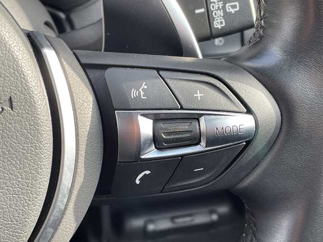 ＢＭＷ Ｘ１ xDrive 18d Mスポーツ 青森県 2018(平30)年 2.5万km アルピンホワイトⅢ インテリジェントセーフティ/純正HDDナビ/バックカメラ/ETC/シートヒーター/パドルシフト/パワーバックドア/純正18インチアルミホイール/LEDヘッドライト/ダウンヒルアシスト/電動パーキングブレーキ/フロアマット/コンフォートアクセス