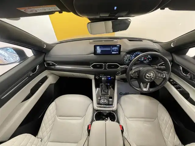 マツダ ＣＸ－８ XD エクスクルーシブモード 群馬県 2021(令3)年 3.9万km プラチナクォーツメタリック i-ACTIVSENSE/・アドバンストスマートシティブレーキサポート/・AT誤発進抑制装置/・スマートシティブレーキサポート(後退時)/・車線逸脱警報システム/・レーンキープアシストシステム/・クルージング&トラフィックサポート/・ブラインドスポットモニタリング/・リアクロストラフィックアラート/・ハイビームコントロールシステム/サンルーフ/BOSEサウンド/純正8.8インチディスプレイ/・フルセグTV/・BT/USB/AM.FM/・スマートフォン連携/360°ビューモニター/パワーバックドア/コーナーセンサー/レーダークルーズコントロール/白レザーシート/シートヒーター(1/2列目)/エアーシート(1/2列目)/パワーシート(1/2列目)/D席メモリ付パワーシート/革巻きステアリング/ステアリングスイッチ/ETC/電子パーキングブレーキ/オートホールド/ルーフキャリア/LEDヘッドライト/フォグランプ/オートライト/スマートキー×2/プッシュスタート/純正19インチAW/フロアマット/横滑り防止システム/電動格納ウィンカーミラー
