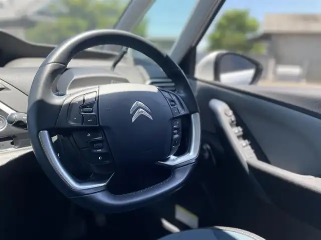 シトロエン グランドＣ４ピカソ 栃木県 2018(平30)年 2.9万km ブランバンキーズ 特別仕様車ワイルドブルー120台限定/パノラマガラスルーフ /スマートキー/プッシュスタート/パドルシフト/アクティブクルーズコントロール/レーンキープアシスト/ブラインドスポット /クリアランスソナー /360度ビジョン/前席シートマッサージ/パワーテールゲート/キセノンヘッドライト/オートライト