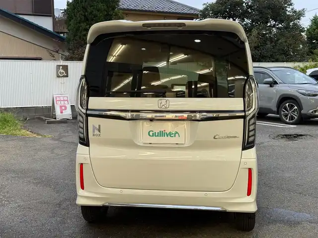 ホンダ Ｎ ＢＯＸ カスタム L 埼玉県 2022(令4)年 2.4万km プラチナホワイトパール ワンオーナー/メモリナビ(CN-HE01D)/カロッツェリアドライブレコーダー(DH300D　2カメラ型)/フルセグテレビ/バックカメラ/クルーズコントロール(追従機能付)/片側パワースライドドア/シートヒーター(運転席、助手席)/ETC/LEDヘッドライト/スマートキー×2