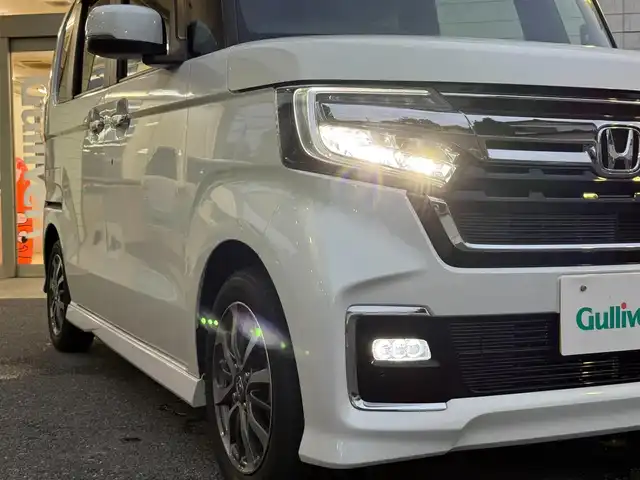 ホンダ Ｎ ＢＯＸ カスタム L 埼玉県 2022(令4)年 2.4万km プラチナホワイトパール ワンオーナー/メモリナビ(CN-HE01D)/カロッツェリアドライブレコーダー(DH300D　2カメラ型)/フルセグテレビ/バックカメラ/クルーズコントロール(追従機能付)/片側パワースライドドア/シートヒーター(運転席、助手席)/ETC/LEDヘッドライト/スマートキー×2