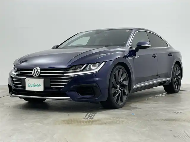 フォルクスワーゲン アルテオン Rライン 4M アドバンス 岡山県 2018(平30)年 8.1万km 青 純正ナビ/全周囲カメラ/サンルーフ/黒レザーシート/パワーシート/シートメモリー/全席シートヒーター/パーキングアシスト/パワーバックドア/レーダークルーズ/LEDヘッドライト/オートライト/パドルシフト/USB/AUX/アイドリングストップ/社外レーダー