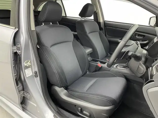 スバル レヴォーグ 1．6GT アイサイト 茨城県 2019(令1)年 1.9万km アイスシルバーメタリック 純正8インチメモリナビ（KENWOOD：KXM-H803）/・SD/DISC/FM/AM/Bluetooth/HDMI/・バックカメラ/・フルセグTV/アイサイト/・プリクラッシュブレーキ/・後退時自動ブレーキシステム/・AT誤発進，後進抑制制御/・ツーリングアシスト/・全車速追従機能付クルーズコントロール/・定速クルーズコントロール/・車線逸脱抑制/・車線逸脱警報/・ふらつき警報/・先行車発進お知らせ機能/・アイサイトアシストモニター/クリアランスソナー/ETC/パドルシフト/運転席パワーシート/アイドリングストップ