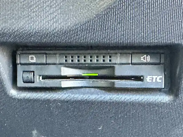 トヨタ アクア S 島根県 2015(平27)年 4.8万km ライムホワイトパールクリスタルシャイン 登録時走行距離　47168km/ワンオーナー/取扱説明書/保証書/純正ナビ(NSCP-W64)/(地上TV/Bluetooth/AM/FM/CD/SD)/バックカメラ/ウィンカーミラー/フォグランプ/スマートキー/スペアキー/純正フロアマット/横滑り防止装置/ビルドインETC/社外アルミ１５インチ/禁煙車