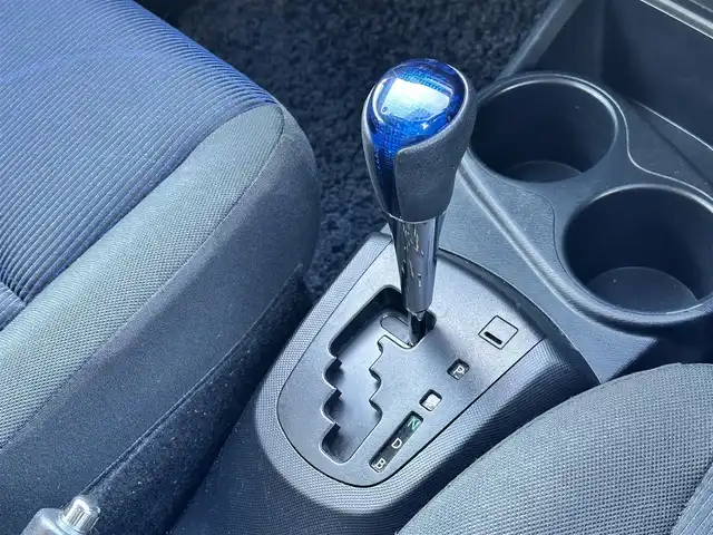 トヨタ アクア S 島根県 2015(平27)年 4.8万km ライムホワイトパールクリスタルシャイン 登録時走行距離　47168km/ワンオーナー/取扱説明書/保証書/純正ナビ(NSCP-W64)/(地上TV/Bluetooth/AM/FM/CD/SD)/バックカメラ/ウィンカーミラー/フォグランプ/スマートキー/スペアキー/純正フロアマット/横滑り防止装置/ビルドインETC/社外アルミ１５インチ/禁煙車