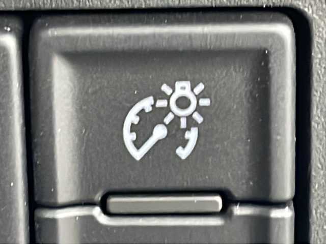 スズキ ソリオ バンディット HV MV 岐阜県 2023(令5)年 3.4万km スーパーブラックパール 禁煙車/社外フルセグナビ/クルーズコントロール/衝突軽減ブレーキ/レーンキープアシスト/クリアランスソナー/片側スライドドア/後方コーナーセンサー/ヘッドアップディスプレイ/アイドリングストップ/ETC/カーテンエアバッグ/LEDヘッドライト/オートエアコン/オートライト/オートハイビーム/ドアバイザー/純正フロアマット/純正アルミホイール/プッシュスタート/盗難防止/フォグライト/スマートキー