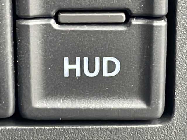 スズキ ソリオ バンディット HV MV 岐阜県 2023(令5)年 3.4万km スーパーブラックパール 禁煙車/社外フルセグナビ/クルーズコントロール/衝突軽減ブレーキ/レーンキープアシスト/クリアランスソナー/片側スライドドア/後方コーナーセンサー/ヘッドアップディスプレイ/アイドリングストップ/ETC/カーテンエアバッグ/LEDヘッドライト/オートエアコン/オートライト/オートハイビーム/ドアバイザー/純正フロアマット/純正アルミホイール/プッシュスタート/盗難防止/フォグライト/スマートキー