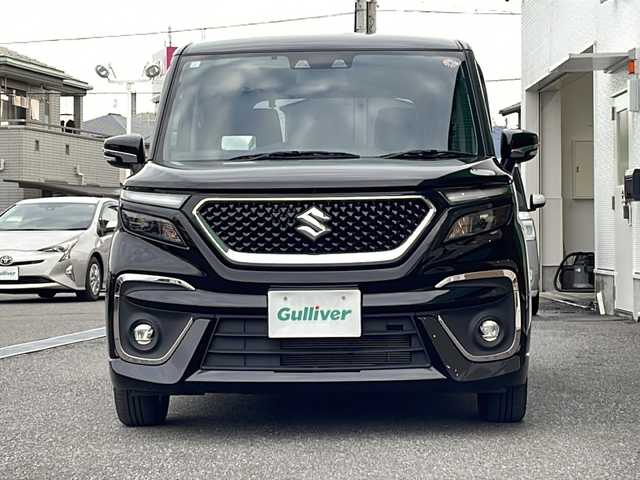 スズキ ソリオ バンディット HV MV 岐阜県 2023(令5)年 3.4万km スーパーブラックパール 禁煙車/社外フルセグナビ/クルーズコントロール/衝突軽減ブレーキ/レーンキープアシスト/クリアランスソナー/片側スライドドア/後方コーナーセンサー/ヘッドアップディスプレイ/アイドリングストップ/ETC/カーテンエアバッグ/LEDヘッドライト/オートエアコン/オートライト/オートハイビーム/ドアバイザー/純正フロアマット/純正アルミホイール/プッシュスタート/盗難防止/フォグライト/スマートキー