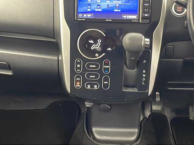 日産 デイズ ハイウェイスターG 新潟県 2014(平26)年 5.1万km ホワイトパール ４WD/社外SDナビ/　　CD/AM/FM/フルセグ/BT/SD/アラウンドビューモニター/純正アルミホイール付/社外アルミホイール付スタッドレスタイヤ車載(5ミリ)/運転席シートヒーター/アイドリングストップ/スペアキー/スマートキー/ETC