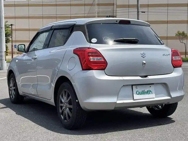 スズキ スイフト XG 宮城県 2019(平31)年 5.2万km スターシルバーメタリック 登録時走行距離５１４５５ｋｍ/純正ナビ/・フルセグ/・Bluetooth/・CD/DVD/・ＡＭ/FM/バックカメラ/シートヒーター（Ｄ席）/社外アルミホイール/純正フロアマット/ドアバイザー
