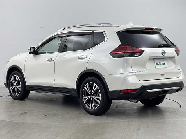 日産 エクストレイル 20Xi 道央・札幌 2019(平31)年 2.4万km ブリリアントホワイトパール ・4WD/・禁煙車/・ALPINE10インチナビ　/&CD&DVD&フルセグTV&BT/・パワーバックドア/・サンルーフ/・バックカメラ/・全方位モニター/・プロパイロット/・コーナーセンサー/・ダウンヒルアシスト/・アイドリングストップ　/・全席シートヒーター　/・インテリジェントミラー/・純正ドライブレコーダー　/・ビルトインETC　/・純正フロアマット/・プッシュスタート/・電動格納ミラー/・LEDヘッドライト/・オートライト/・スマートキー/・スペアキー/・社外AWスタッドレスタイヤ積込
