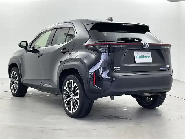 トヨタ ヤリスクロス ハイブリッド Z 福井県 2022(令4)年 3.8万km ブラックマイカ 純正8型ナビ機能付きディスプレイオーディオ /アラウンドビューカメラ /バックカメラ/電動リアゲート /ビルトインETC /パワーシート /シートヒーター /ブラインドスポットモニター /USB /電動パーキングブレーキ/LEDランプ/ドアバイザー/スマートキー/プッシュスタート