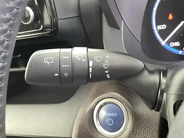 トヨタ ヤリスクロス ハイブリッド Z 福井県 2022(令4)年 3.8万km ブラックマイカ 純正8型ナビ機能付きディスプレイオーディオ /アラウンドビューカメラ /バックカメラ/電動リアゲート /ビルトインETC /パワーシート /シートヒーター /ブラインドスポットモニター /USB /電動パーキングブレーキ/LEDランプ/ドアバイザー/スマートキー/プッシュスタート