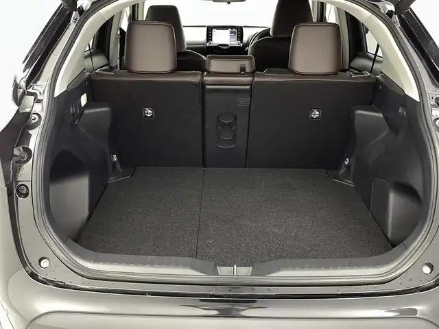 トヨタ ヤリスクロス ハイブリッド Z 福井県 2022(令4)年 3.8万km ブラックマイカ 純正8型ナビ機能付きディスプレイオーディオ /アラウンドビューカメラ /バックカメラ/電動リアゲート /ビルトインETC /パワーシート /シートヒーター /ブラインドスポットモニター /USB /電動パーキングブレーキ/LEDランプ/ドアバイザー/スマートキー/プッシュスタート