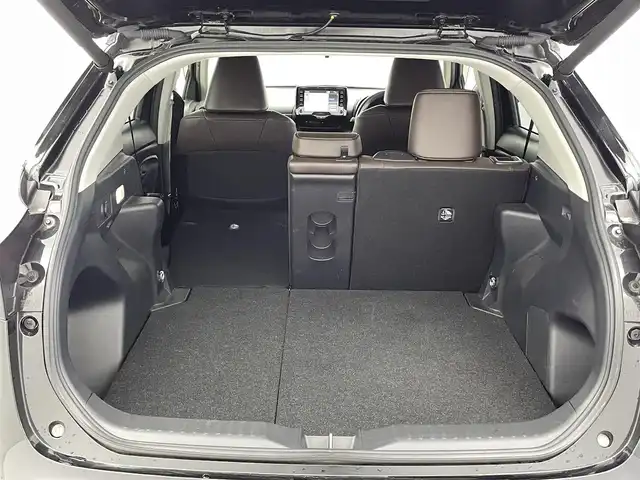 トヨタ ヤリスクロス ハイブリッド Z 福井県 2022(令4)年 3.8万km ブラックマイカ 純正8型ナビ機能付きディスプレイオーディオ /アラウンドビューカメラ /バックカメラ/電動リアゲート /ビルトインETC /パワーシート /シートヒーター /ブラインドスポットモニター /USB /電動パーキングブレーキ/LEDランプ/ドアバイザー/スマートキー/プッシュスタート