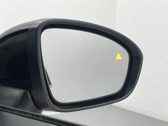日産 オーラ G レザーエディション 熊本県 2022(令4)年 2.1万km ピュアホワイトパール / スーパーブラック 2トーン 純正ナビ（ＢＴ・フルセグ・ＵＳＢ）/全周囲カメラ　/ビルトインＥＴＣ２．０　/純正前方ドライブレコーダー　/レーダークルーズコントロール/BOSEサウンド/前後クリアランスソナー　/前席シートヒーター　/プロパイロット　/インテリジェントエマージェンシーブレーキ/標識認識機能/踏み間違い衝突防止アシスト/ふらつき警報機能/前方衝突予測警報/車線逸脱警報/ブラインドスポットモニター/ヒルスタートアシスト/横滑り防止/オートライト/オートマチックハイビーム/LEDヘッドライト/フォグライト/スマートキー/プッシュスタート/スペアキー1本