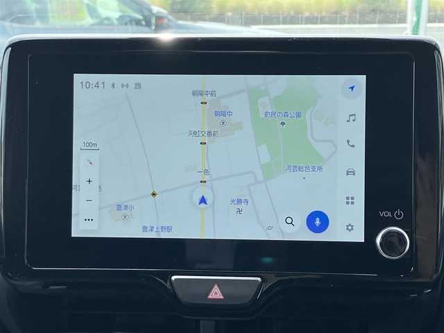 トヨタ ヤリスクロス ハイブリッド Z 三重県 2024(令6)年 0.7万km プラチナホワイトパールマイカ ♪♪ワンオーナー♪♪/♪登録時走行距離6885km/♪トヨタセーフティセンス/　・PCS(プリクラッシュセーフティシステム)/　・LDA（レーンディーアーチャーアラート）/　・PDA （プロアクティブドライビンングアシスト）/　・RSA（ロードサインアシスト）/　・レーダクルーズコンロール/　・オートマチックハイビーム/♪純正ディスプレイオーディオナビ/　・AppleCarplay/　・AndloidAuto/   ・Bluetoorth/　・フルセグTV/　・HDMI/　・USB-C/♪パノラミックビューモニター/♪RKSB（パーキングブレーキサポート）/♪RCTA(リアトラフィックアラート)/♪クリアランスソナー/♪BSM（ブラインドスポットモニター）/♪オートブレーキホールド/♪純正18インチアルミホイール/♪社外デジタルインナーミラー（ドライブレコーダー付）/♪革巻ステアリング/♪ステアリングヒーター/♪ハーフレザーシート/♪運転席パワーシート/♪前席シートヒーター/♪LEDヘッドライト/♪オートリトラクタブルミラー/♪ウィンカーミラー/♪プライバシーガラス/♪ラバーフロアマット/♪オートライト/♪ライトレベリング/♪横滑り防止機能