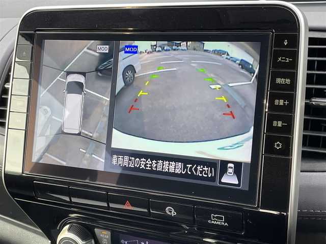 日産 セレナ ハイウェイスター V 福岡県 2020(令2)年 2.9万km ブリリアントホワイトパール プロパイロット/フリップダウンモニター/純正９インチナビ/フルセグTV/CD/DVD/BD/SD/BT/applecarplay/androidauto/全周囲カメラ/衝突軽減/ＢＳＷ/ハンズフリー両側パワースライドドア/ＬＤＷ/ＥＴＣ/パーキングアシスト
