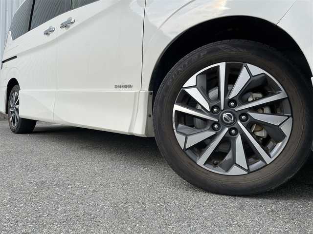 日産 セレナ ハイウェイスター V 福岡県 2020(令2)年 2.9万km ブリリアントホワイトパール プロパイロット/フリップダウンモニター/純正９インチナビ/フルセグTV/CD/DVD/BD/SD/BT/applecarplay/androidauto/全周囲カメラ/衝突軽減/ＢＳＷ/ハンズフリー両側パワースライドドア/ＬＤＷ/ＥＴＣ/パーキングアシスト