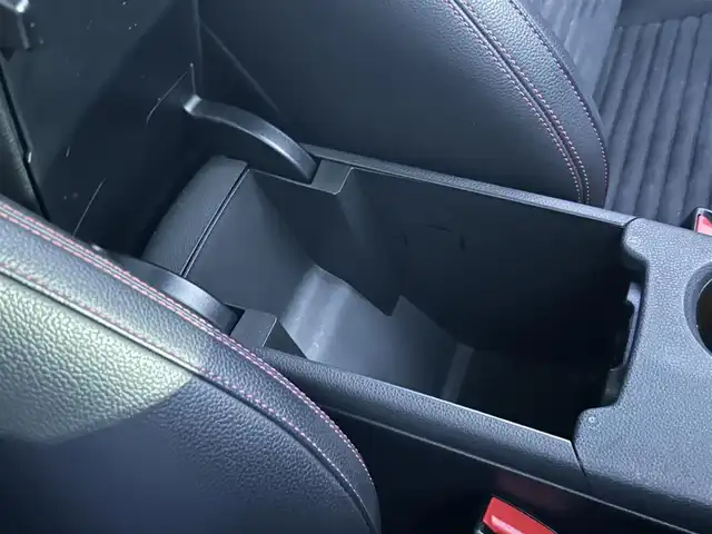 メルセデス・ベンツ Ａ１８０ Bエフィ スポーツ エディションネクスト 埼玉県 2012(平24)年 9.4万km ポーラシルバー 黒半革シート/純正ナビ/クルーズコントロール/フルセグTV/バックカメラ/ブラインドスポットモニター/パワーシート/ETC/純正フロアマット