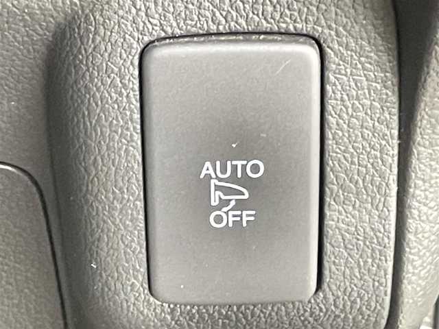 ホンダ Ｎ ＢＯＸ カスタム ターボ SSブラックSパッケージ 千葉県 2017(平29)年 8万km プレミアムホワイトパールⅡ 禁煙/純正8型ナビ VXM-175VFEi/Bluetooth/フルセグTV/CD/DVD/SD/USB/AppleCarplay/バックモニター/パドルシフト/クルーズコントロール/オートヘッドライト/両側パワースライドドア/ベンチシート/フルフラット/チップアップシート/ハーフレザーシート/D/N席シートヒーター/純正アルミホイール