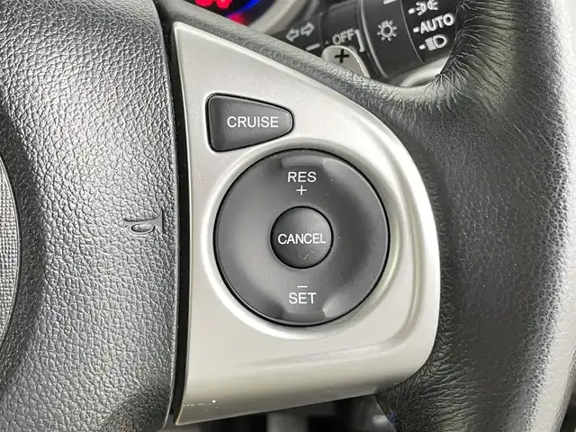 ホンダ Ｎ ＢＯＸ カスタム ターボ SSブラックSパッケージ 千葉県 2017(平29)年 8万km プレミアムホワイトパールⅡ 禁煙/純正8型ナビ VXM-175VFEi/Bluetooth/フルセグTV/CD/DVD/SD/USB/AppleCarplay/バックモニター/パドルシフト/クルーズコントロール/オートヘッドライト/両側パワースライドドア/ベンチシート/フルフラット/チップアップシート/ハーフレザーシート/D/N席シートヒーター/純正アルミホイール