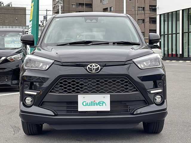 トヨタ ライズ Z 長野県 2024(令6)年 1.7万km ブラックマイカメタリック 禁煙車/ライズ専用9インチディスプレイオーディオ/フルセTV/BleutoothAudio/（USB/HDMI）/AppleCarPlay/AndoroiAuto/パノラマモニター/スマートアシスト/・衝突回避支援ブレーキ/・衝突警報機能/・車線逸脱抑制制御機能/・車線逸脱警報機能/・先行車発進お知らせ機能/・アダプティブドライビングビーム/・全車速追従機能付アダプティブクルーズコントロール/・オートハイビーム/・コーナーセンサー/・レーンキープコントロール/・標識認識機能/・サイドビューランプ/ドライブレコーダー（F・R）/シートヒーター（D・N席）/革巻きステアリング/ステアリングスイッチ/LEDヘッドライト/フォグランプ/オートライト/スマートキー/Pスタート/電動格納ミラー/純正17インチAW/純正フロアマット/ドアバイザー