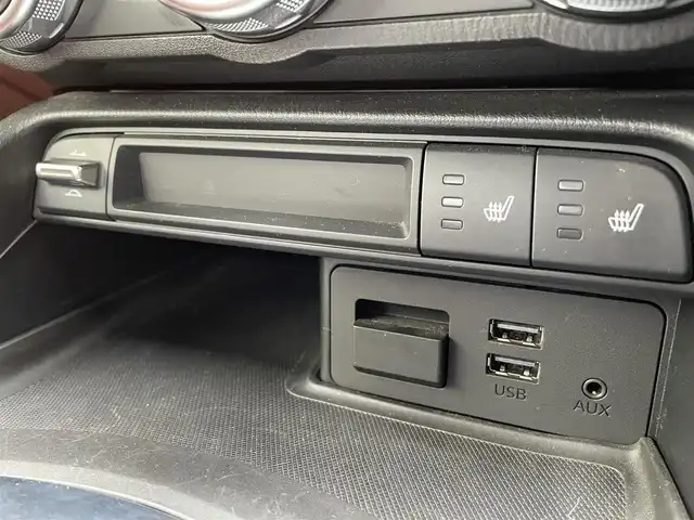 マツダ ロードスター ＲＦ VS 道央・札幌 2017(平29)年 9.1万km ソウルレッドプレミアムメタリック 純正メモリナビ（FM/AM/BT)/フルセグ（走行中視聴不可）/バックカメラ/アイドリングストップ/プッシュスタート/ステアリングスイッチ/革巻きステアリング/ブラインドスポットモニター/シートヒーター/自動防眩ミラー/レーンキープアシスト/横滑り防止装置/盗難防止装置/社外フロアマット/オートライト/オートマチックハイビーム/オープンカー/スペアキー×１/積込冬タイヤ/　　（純正AW付 205/４５R17 19年製溝5ｍｍ）