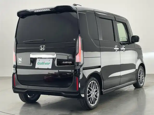 ホンダ Ｎ ＢＯＸ カスタム ターボ 愛知県 2024(令6)年 0.8万km クリスタルブラックパール 純正８型ＤＡ　両側パワスラ　シートヒーター　パドルシフト　黒ハーフレザーシート　衝突軽減　車線逸脱　LEDオートライト　オートハイビーム　コーナーセンサー　電子パーキング　アイドリングストップ　禁煙車　純正１５インチAW　カーテンエアバッグ　プッシュスタート　スマートキー