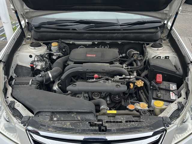 スバル レガシィ Ｂ４ 2．5i Lパッケージ 福島県 2010(平22)年 11.8万km サテンホワイトパール D/Nパワーシート　シートメモリ　ETC　電動パーキングブレーキシステム　横滑り防止　パドルシフト　革ハンドル　　SL-DRAVE シートヒーター　ドライブレコーダー　Panasonicナビ（TV/FM/CD）　スペアキー　純正フロアマット　シガーソケット　バックC　ノーマルタイヤ社外16incAW車載