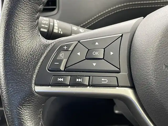 日産 セレナ ハイウェイスターVセレクションⅡ 埼玉県 2019(令1)年 4.7万km ブリリアントホワイトパール 2トーン 純正１０インチナビ　バックカメラ　ビルトインＥＴＣ　ドライブレコーダー　エマージェンシーブレーキ　レーダークルーズコントロール　純正アルミホイール　スマートキー　オートライト　ＬＥＤヘッドライト　ＴＶ