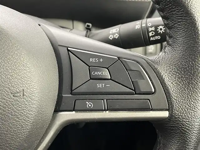 日産 セレナ ハイウェイスターVセレクションⅡ 埼玉県 2019(令1)年 4.7万km ブリリアントホワイトパール 2トーン 純正１０インチナビ　バックカメラ　ビルトインＥＴＣ　ドライブレコーダー　エマージェンシーブレーキ　レーダークルーズコントロール　純正アルミホイール　スマートキー　オートライト　ＬＥＤヘッドライト　ＴＶ