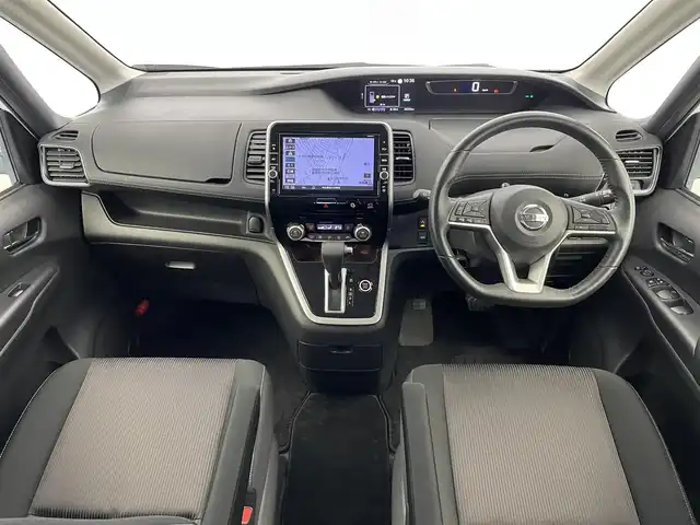 日産 セレナ ハイウェイスターVセレクションⅡ 埼玉県 2019(令1)年 4.7万km ブリリアントホワイトパール 2トーン 純正１０インチナビ　バックカメラ　ビルトインＥＴＣ　ドライブレコーダー　エマージェンシーブレーキ　レーダークルーズコントロール　純正アルミホイール　スマートキー　オートライト　ＬＥＤヘッドライト　ＴＶ