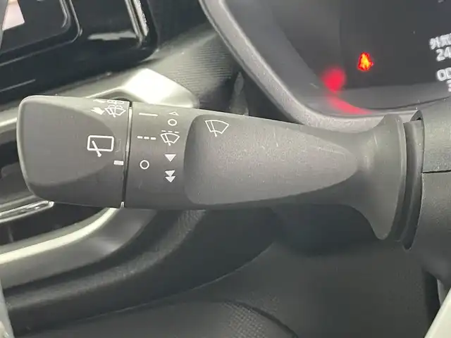 ダイハツ ロッキー プレミアム 埼玉県 2020(令2)年 3.7万km ブラックマイカメタリック 純正９型ナビ　純正エアロ　全方位カメラ　シートヒーター　ＢＳＭ　ＥＴＣ　ＬＥＤヘッドライト　ドライブレコーダー　追従走行　スマートキー　アイドリングストップ　純正17インチアルミ　衝突被害軽減　フルセグTV　
