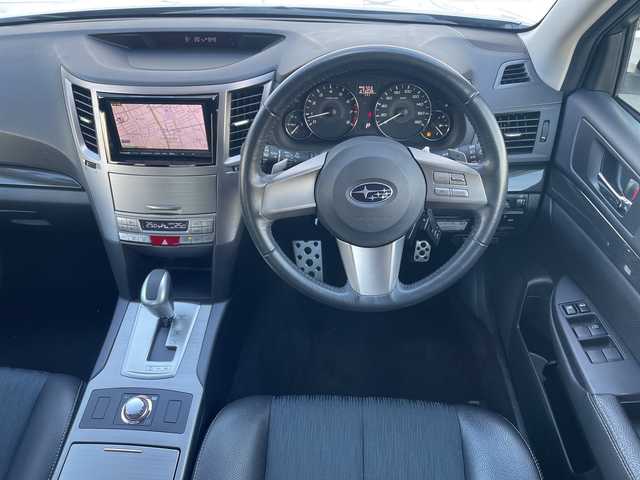 スバル レガシィ Ｂ４ 2．5iアイサイト 長野県 2012(平24)年 7.3万km アイスシルバーメタリック ・純正7インチメモリーナビゲーション/CD DVD フルセグTV Bluetooth/・バックカメラ/・ETC/・アイサイト/・クルーズコントロール/・レーンキープアシスト/・パワーシート(D/N)/・HIDヘッドライト/・オートライト/・フォグライト/・ハーフレザー調シート/・スマートキー/・エンジンプッシュスタート