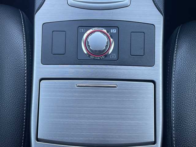 スバル レガシィ Ｂ４ 2．5iアイサイト 長野県 2012(平24)年 7.3万km アイスシルバーメタリック ・純正7インチメモリーナビゲーション/CD DVD フルセグTV Bluetooth/・バックカメラ/・ETC/・アイサイト/・クルーズコントロール/・レーンキープアシスト/・パワーシート(D/N)/・HIDヘッドライト/・オートライト/・フォグライト/・ハーフレザー調シート/・スマートキー/・エンジンプッシュスタート