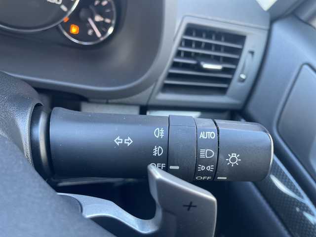 スバル レガシィ Ｂ４ 2．5iアイサイト 長野県 2012(平24)年 7.3万km アイスシルバーメタリック ・純正7インチメモリーナビゲーション/CD DVD フルセグTV Bluetooth/・バックカメラ/・ETC/・アイサイト/・クルーズコントロール/・レーンキープアシスト/・パワーシート(D/N)/・HIDヘッドライト/・オートライト/・フォグライト/・ハーフレザー調シート/・スマートキー/・エンジンプッシュスタート