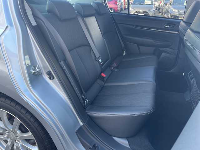 スバル レガシィ Ｂ４ 2．5iアイサイト 長野県 2012(平24)年 7.3万km アイスシルバーメタリック ・純正7インチメモリーナビゲーション/CD DVD フルセグTV Bluetooth/・バックカメラ/・ETC/・アイサイト/・クルーズコントロール/・レーンキープアシスト/・パワーシート(D/N)/・HIDヘッドライト/・オートライト/・フォグライト/・ハーフレザー調シート/・スマートキー/・エンジンプッシュスタート