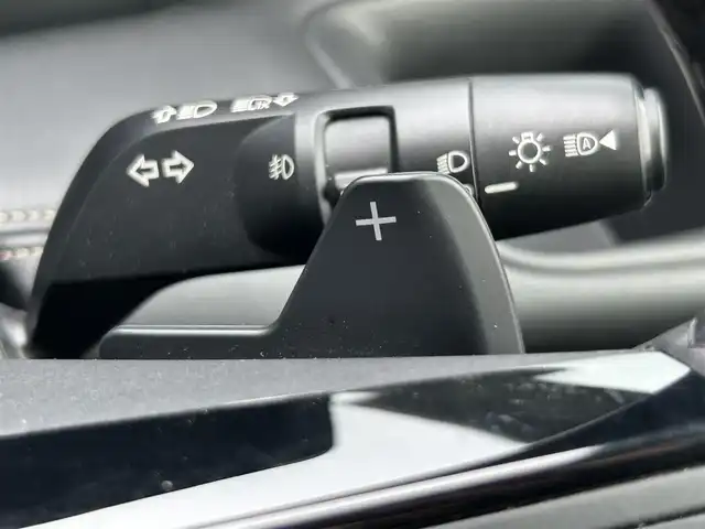 日産 セレナ ハイウェイスター V 静岡県 2023(令5)年 5万km ダイヤモンドブラック エマージェンシーブレーキ/純正12.3インチナビ/AM FM Bluetooth AppleCarPlay AndroidAuto/フルセグTV/ビルトインETC2.0/前後方ドライブレコーダー/インテリジェントルームミラー/アダプティブLEDオートヘッドランプ/ワイヤレス充電/両側パワースライドドア/ハーフレザーシート/純正16インチアルミホイール/前後方クリアランスソナー/パドルシフト/ナビリンク機能付プロパイロット/アラウンドビューモニター