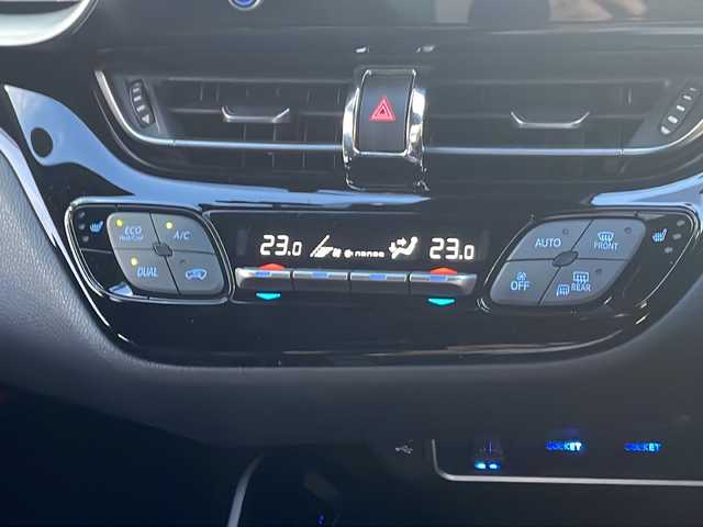 トヨタ Ｃ－ＨＲ G モード ネロ セーフティプラス 京都府 2020(令2)年 5.7万km ホワイトパールクリスタルシャイン ・純正ナビ/・全方位カメラ/・ＴＲＤエアロ/・ＥＴＣ/・シートヒーター/・ハーフレザーシート/・ＢＳＭ/・前後ドラレコ/・オートライト/・ＬＥＤライト/・コーナーセンサー/・クルーズコントロール/・スマートキー