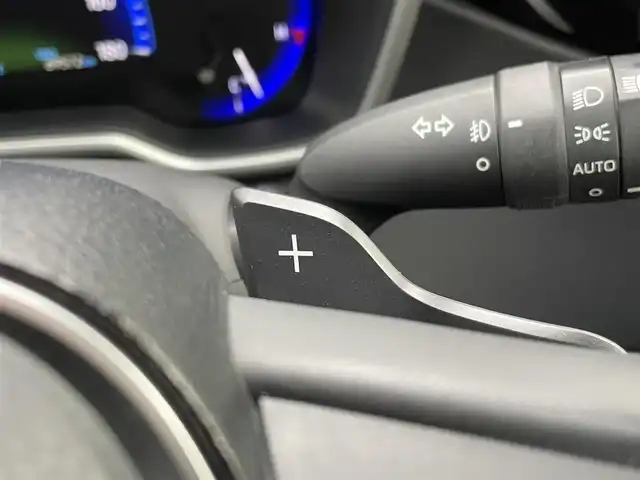 トヨタ カローラ スポーツ G Z 山梨県 2020(令2)年 6.9万km プラチナホワイトパールマイカ 4WD/純正ナビ/Bluetooth接続/CD/DVD/フルセグTV/バックカメラ/ETC2.0/純正１８インチアルミホイール/前後コーナーセンサー/アダプティブクルーズコントロール/ウィンカーミラー/ドアバイザー/レーンキープアシスト/スペアキー１本/取扱説明書/保証書
