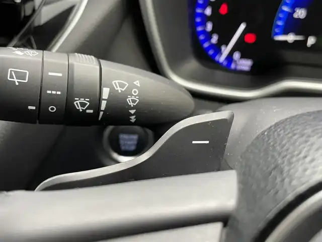 トヨタ カローラ スポーツ G Z 山梨県 2020(令2)年 6.9万km プラチナホワイトパールマイカ 4WD/純正ナビ/Bluetooth接続/CD/DVD/フルセグTV/バックカメラ/ETC2.0/純正１８インチアルミホイール/前後コーナーセンサー/アダプティブクルーズコントロール/ウィンカーミラー/ドアバイザー/レーンキープアシスト/スペアキー１本/取扱説明書/保証書