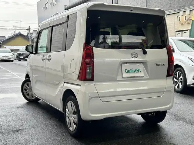 ダイハツ タント X 愛知県 2024(令6)年 0.5万km シャイニングホワイトパール ワンオーナー/登録時4463ｋｍ/左リアパワースライドドア/前席シートヒーター/運転席シートリフター/純正ＬＥＤヘッドライト/Panasonic製ＳＤナビ〈CN-E330D〉/・ＣＤ／Bｌｕｅｔｏｏｔｈ／ワンセグＴＶ/バックカメラ/アヒーターダクト/電動パーキング＆オートホールド/格納式シートバックテーブル/リア格納式サンシェード/eco IDLE/コムテック製全方向対応ドライブレコーダー〈HDR361GW〉/スマートアシスト/・衝突回避支援ブレーキ/・衝突警報機能/・ブレーキ制御付誤発進抑制制御/・車線逸脱警報機能/・路外逸脱警報機能/・先行車発進告知/・オートハイビーム/・ロードサインアシスト/・前後センサー/スマートキー＆プッシュスタート