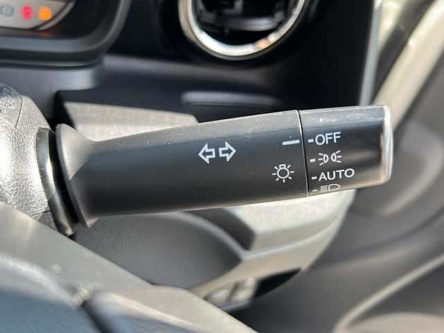 ホンダ Ｎ ＯＮＥ G ローダウン 石川県 2016(平28)年 4.6万km プレミアムホワイトパールⅡ 純正ディスプレイオーディオ（WX-151CP）　/（ＣＤ　Ｂｌｕｔｈｏｏｔｈ接続　ＴＶ）　/バックカメラ　/ＥＴＣ　/アイドリングストップ　/純正アルミホイール　/プッシュスタート　/ドアバイザー　/オートライト　/LEDヘッドライト/スマートキー　/スペアキー/ワンセグテレビ