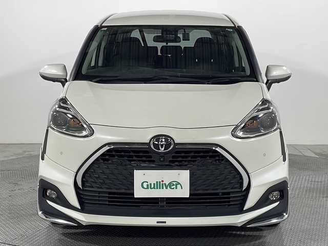 トヨタ シエンタ G クエロ 広島県 2019(令1)年 6.2万km ホワイトパールクリスタルシャイン モデリスタフルエアロ/パノラミックビューモニター/純正9型ナビ/両側パワースライドドア/バックカメラ/クリアランスソナー/セーフティセンス/・プリクラッシュセーフティ/・レーンディパーチャーアラート/・オートマチックハイビーム/LEDヘッドランプ/オートライト/ビルトインETC