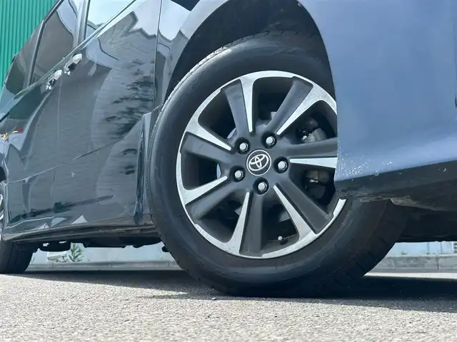 トヨタ ヴォクシー ZS 煌Ⅲ 宮城県 2020(令2)年 6.4万km ブラッキッシュアゲハガラスフレーク ワンオーナー/セーフティセンス/・プリクラッシュセーフティ/・レーンディパーチャーアラート/・オートマチックハイビーム/・先行車発進告知/クリアランスソナー/パーキングサポートブレーキ/純正10インチナビ（NSZN-Z68T）/・CD/DVD/・Bluetooth/・フルセグTVTVキャンセラー有/バックカメラ/ビルトインETC/ドライブレコーダー/両側パワースライドドア/ハーフレザーシート/革巻きステアリング/クルーズコントロール/ステアリングスイッチ/LEDヘッドランプ/フォグランプ/オートライト/スマートキー＆プッシュスタート/スペアキー/電動格納ミラー/純正16インチAW/純正フロアマット/W/サイド/カーテンエアバッグ/取扱説明書/保証書