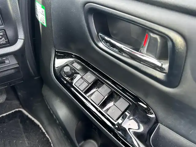 トヨタ ヴォクシー ZS 煌Ⅲ 宮城県 2020(令2)年 6.4万km ブラッキッシュアゲハガラスフレーク ワンオーナー/セーフティセンス/・プリクラッシュセーフティ/・レーンディパーチャーアラート/・オートマチックハイビーム/・先行車発進告知/クリアランスソナー/パーキングサポートブレーキ/純正10インチナビ（NSZN-Z68T）/・CD/DVD/・Bluetooth/・フルセグTVTVキャンセラー有/バックカメラ/ビルトインETC/ドライブレコーダー/両側パワースライドドア/ハーフレザーシート/革巻きステアリング/クルーズコントロール/ステアリングスイッチ/LEDヘッドランプ/フォグランプ/オートライト/スマートキー＆プッシュスタート/スペアキー/電動格納ミラー/純正16インチAW/純正フロアマット/W/サイド/カーテンエアバッグ/取扱説明書/保証書